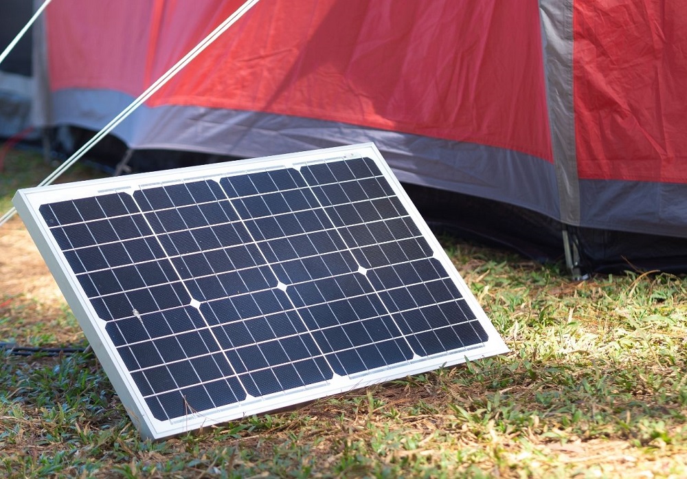 Bluetti PV120 120W Solar Panel Review