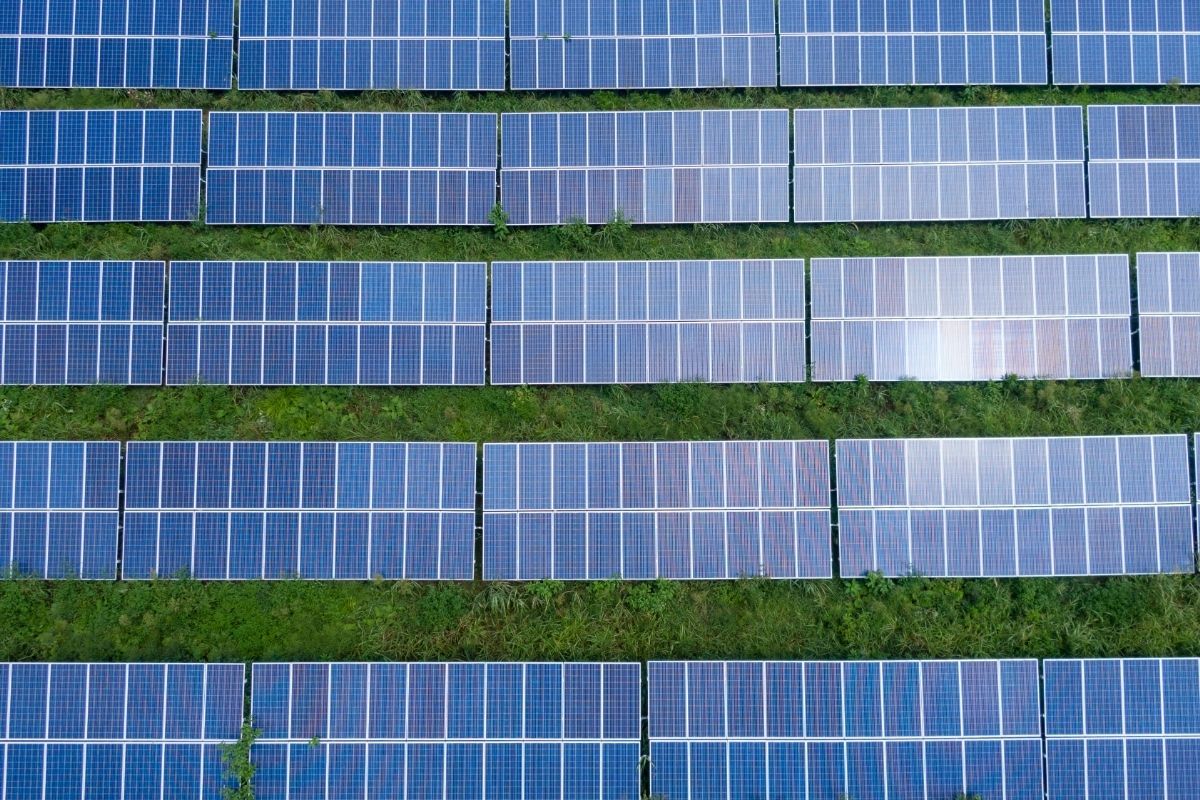 What Direction Should Solar Panels Face
