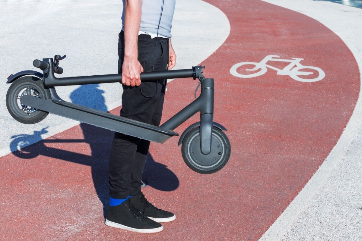 Folding An Electric Scooter: A Step-By-Step Guide