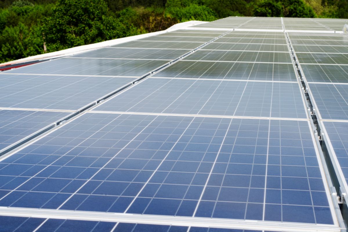 How Are Polycrystalline Solar Cells Made?