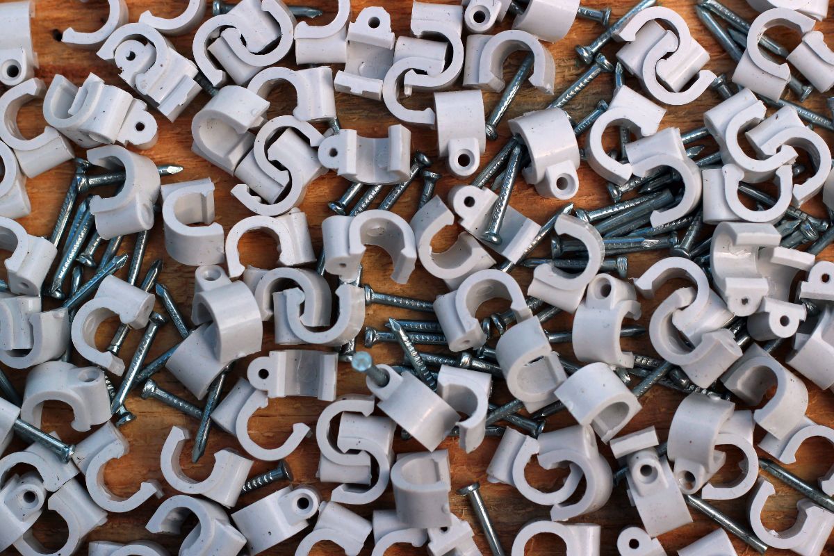 How To Hide Under Lighting Wires New Day Practical Energy