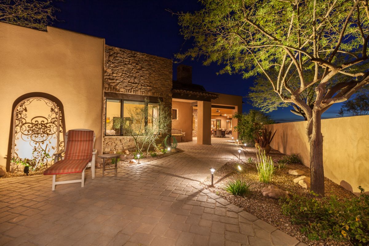 How To Install Low Voltage Landscape Lighting